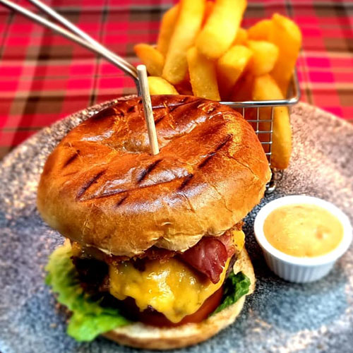 Classic Beef burger and Chips